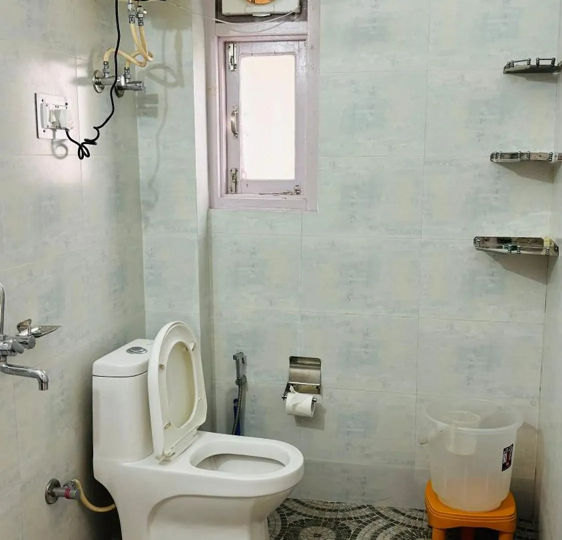 Craignano Homestay & Family Suite Rooms Shimla 0*,